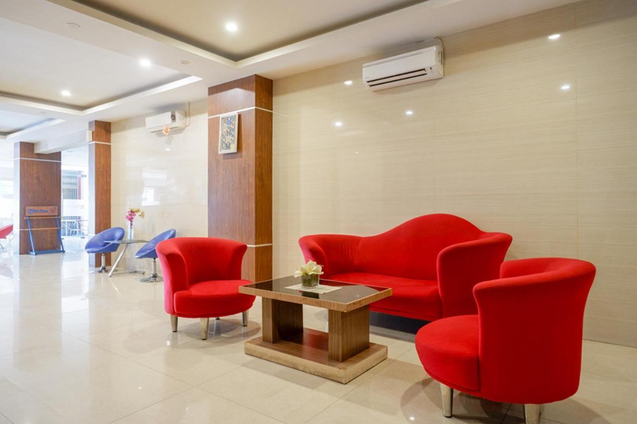 Reddoorz Plus At Grand Pacifik Hotel Makassar Luaran gambar